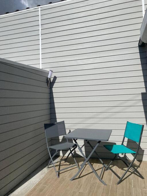Gite De La Baleine Luc-sur-Mer Extérieur photo